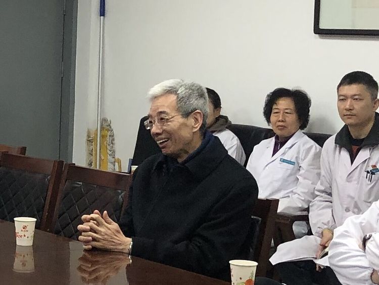 温馨欢送会 浓浓惜别情