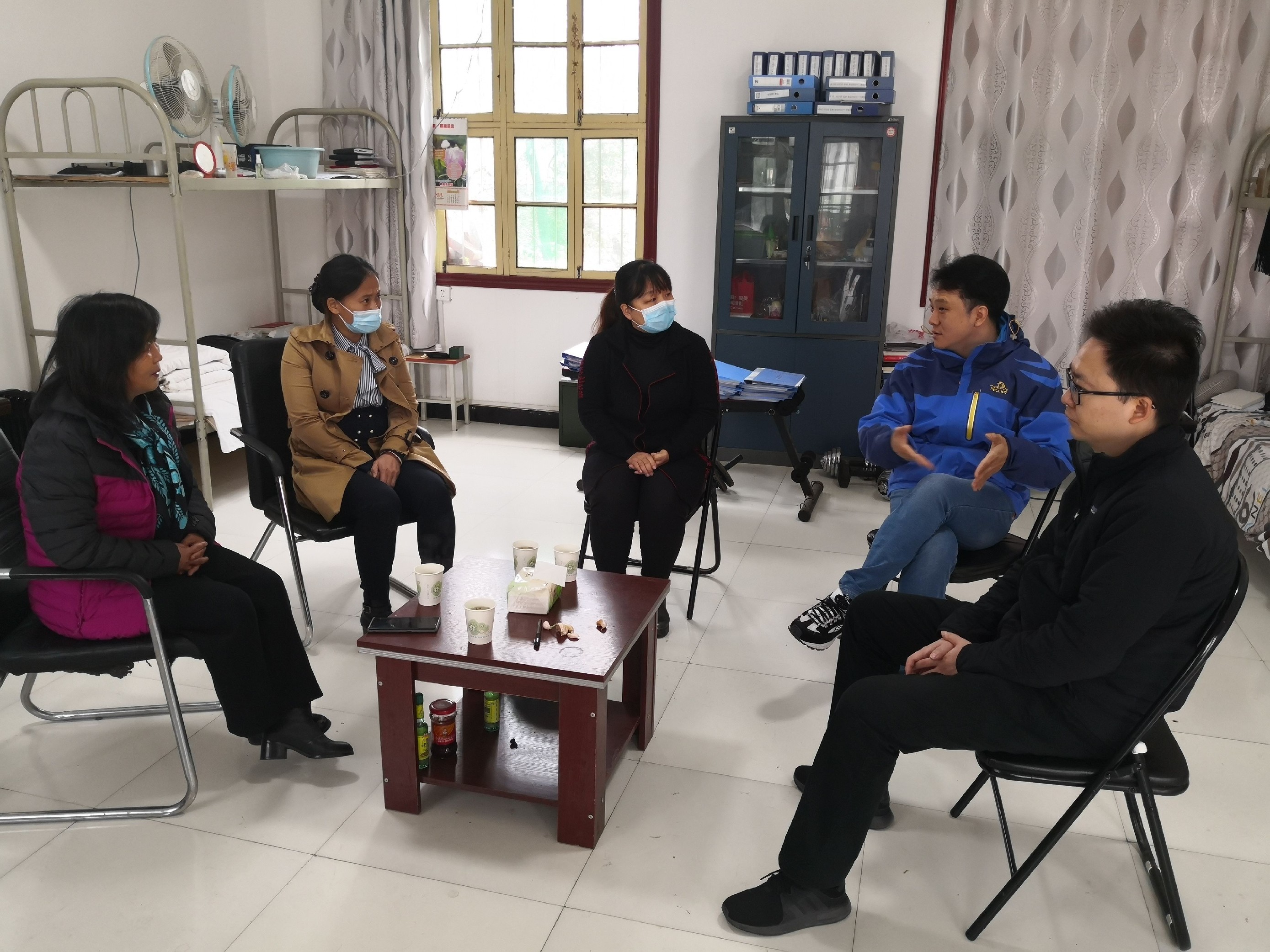 西安市第九医院赴庄王村开展帮扶共建活动