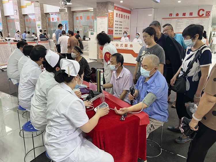 2023年全国老年健康宣传周-----科学健身助力老年健康