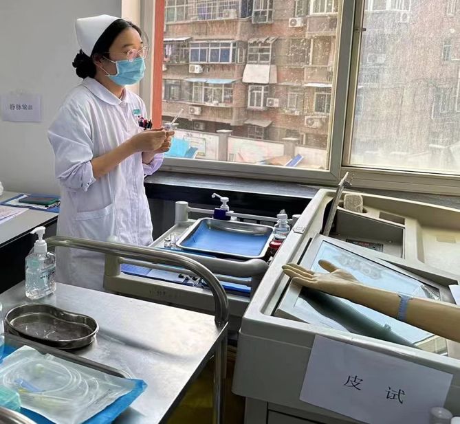 以考促学，以练促精，奉献无悔的青春