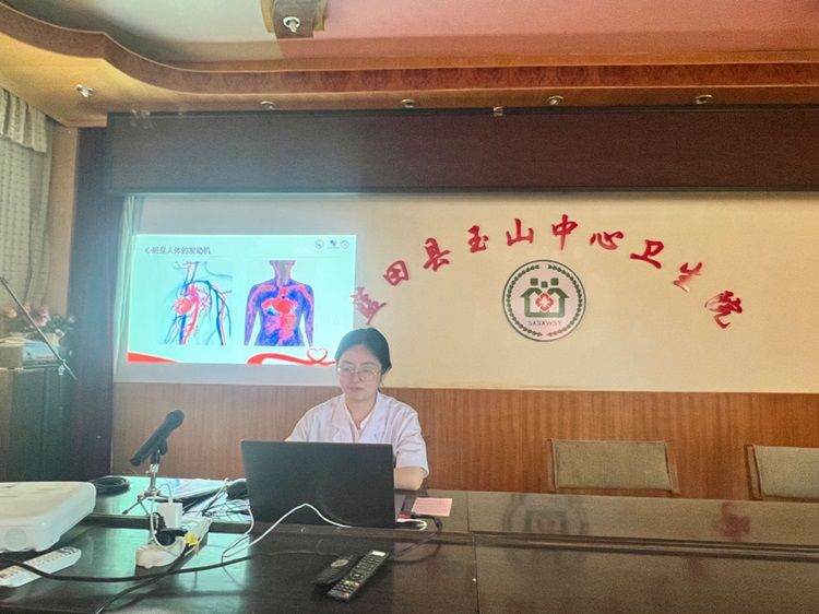 西安市第三十二届“科技之春”宣传月活动关爱老年人 关注老年病——老年常见慢性病健康义诊活动 西安市第三十二届“科技之春”宣传月活动关爱老年人 关注老年病——老年常见慢性病健康义诊活动